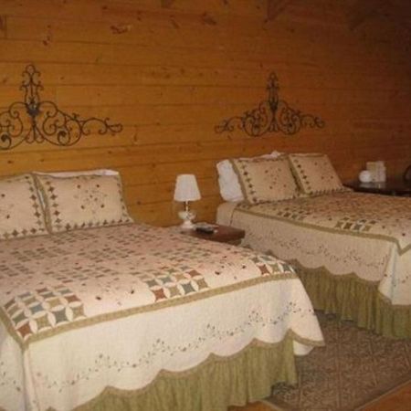 Pine Tree Inn Panaca Екстериор снимка